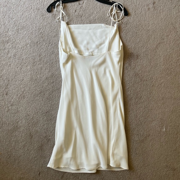 Abercrombie Tie Strap Slip Mini Dress in Ivory - Picture 3 of 6